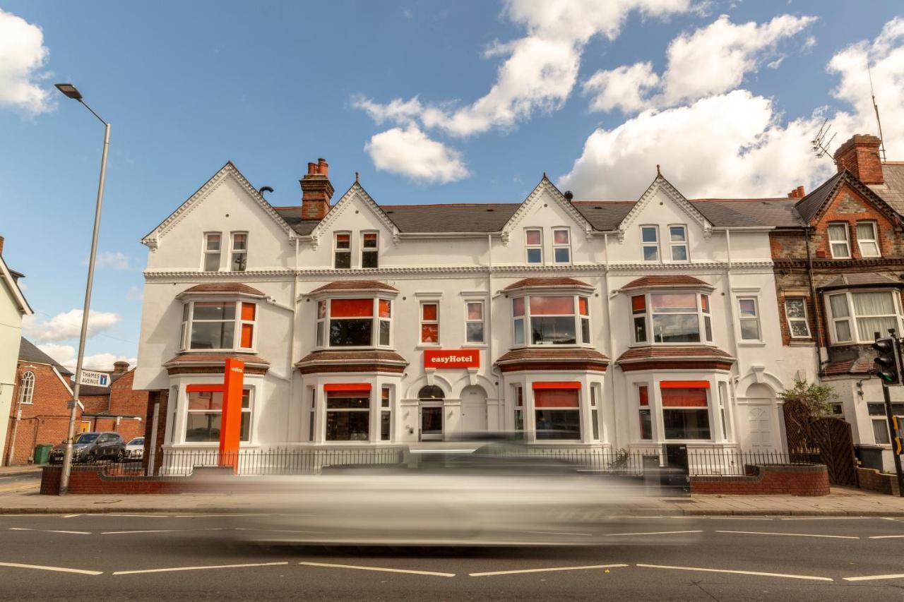 Easyhotel Ридинг Экстерьер фото