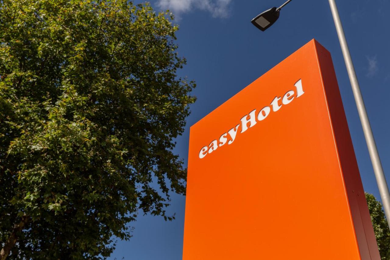 Easyhotel Ридинг Экстерьер фото