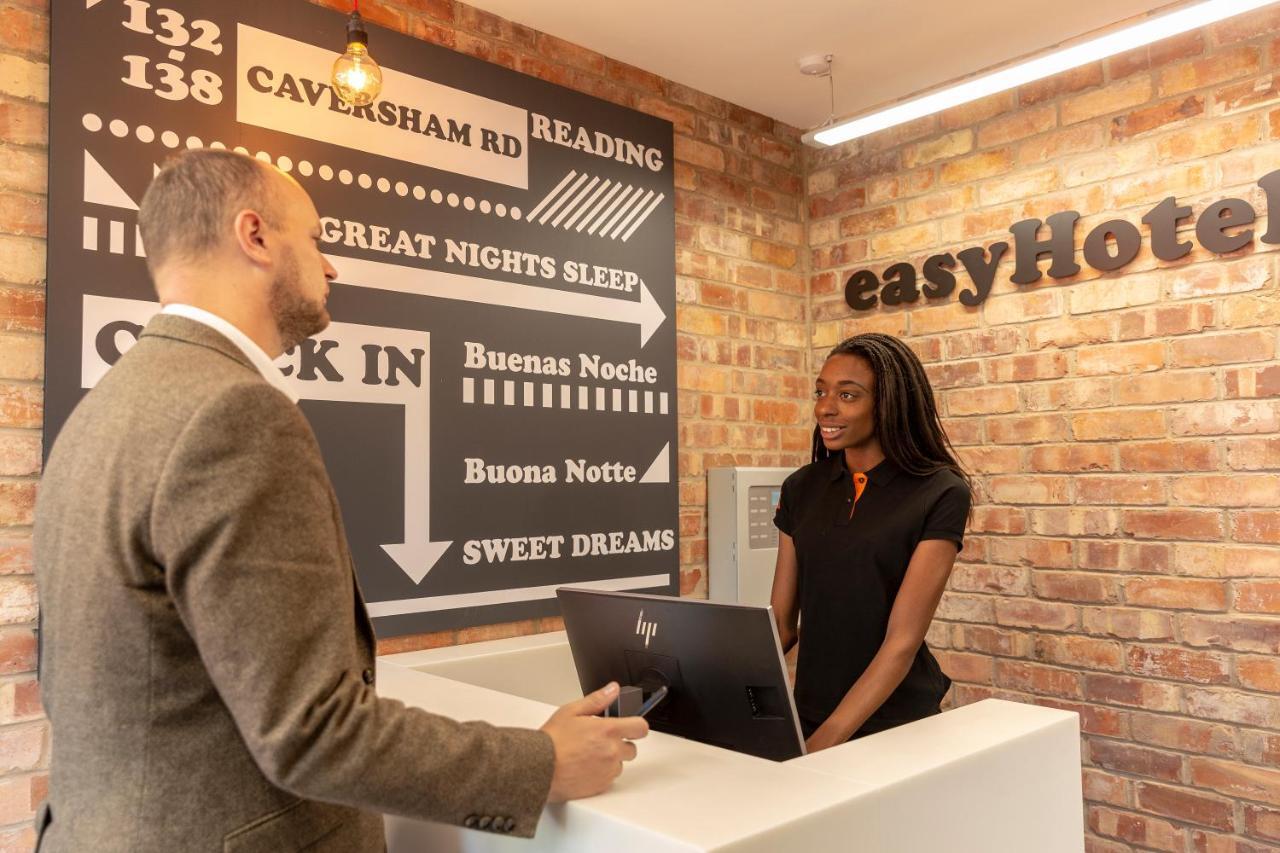 Easyhotel Ридинг Экстерьер фото